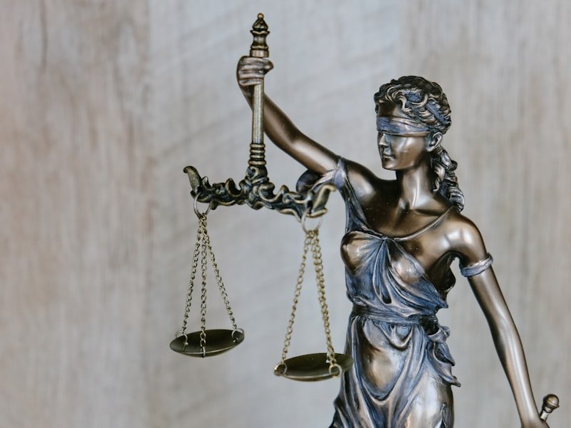 خدمات تسجيل العلامات التجارية